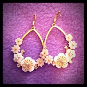 Lonna and Lilly 3D flower drop earrings